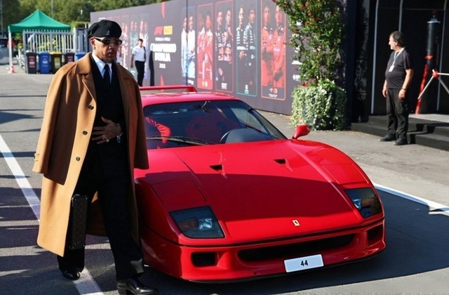 images/01.jpg